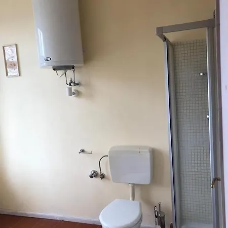 Single In Διαμέρισμα Theresienfeld